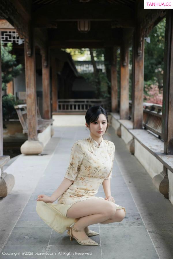   [XiuRen]高清写真图 2026.01.09 No.11214 小肉肉咪 黄色蕾丝内衣第23张图片